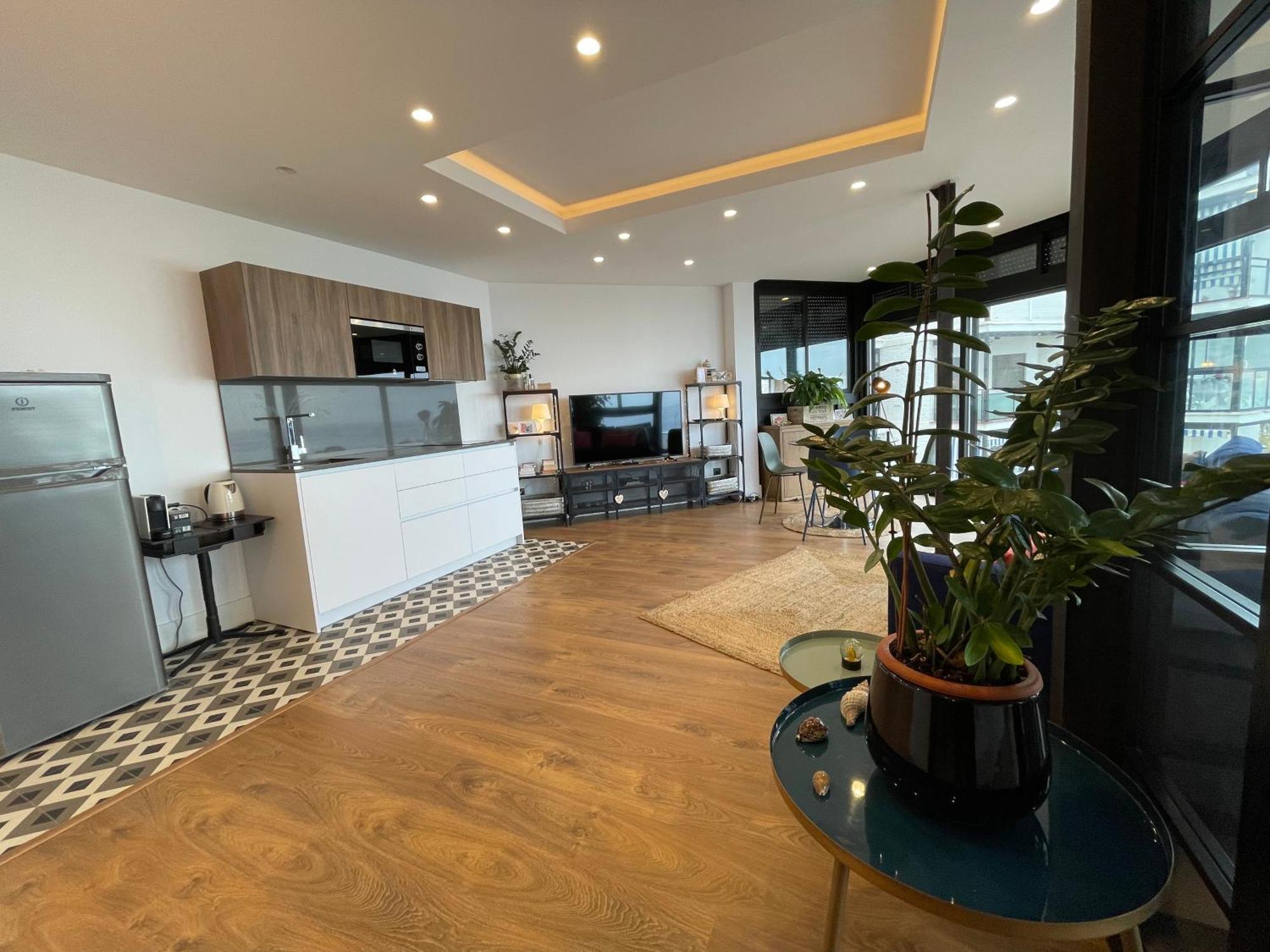 Apartamento Precioso Marbella Paseo Maritimo Bagian luar foto